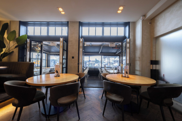 Food & Drinks 4, Het Wapen in Willemstad, Moerdijk