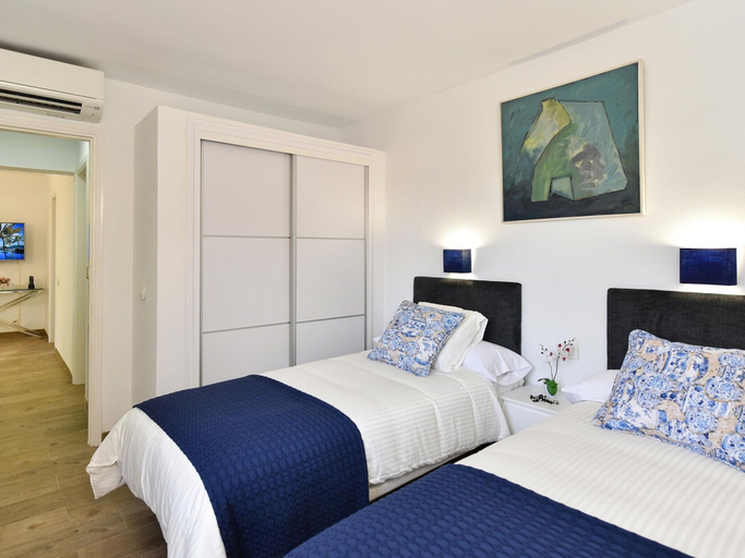 Room 4, Bungalow in Maspalomas Near Beaches & Pool, Las Palmas