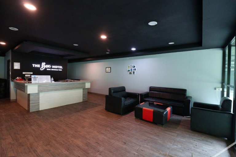Others 4, The Box Hotel, Ranau