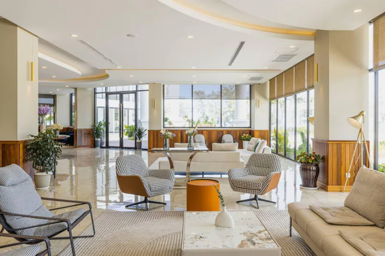 Others 5, Otres Beach Hotel, Sihanoukville