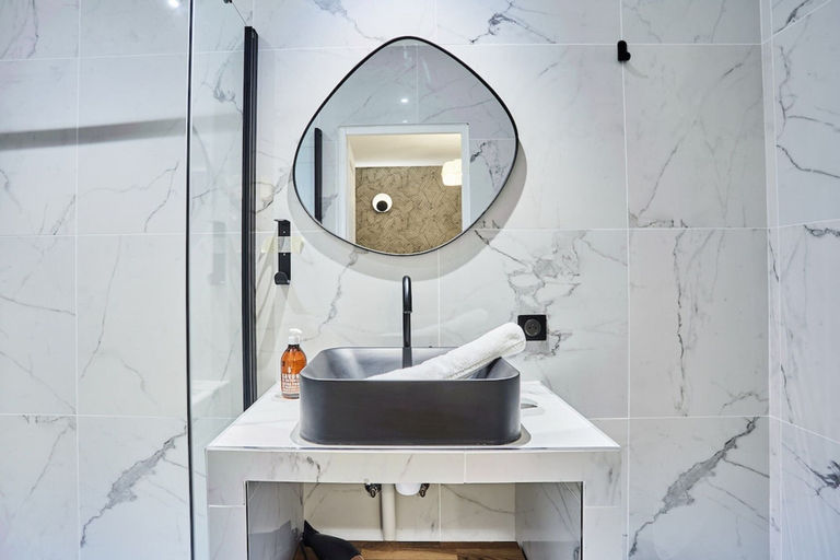 Bathroom, Superb Studio in the Center of Paris/Opera, Paris