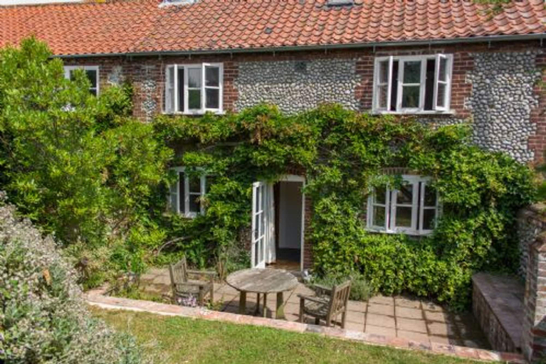 Room 4, Host Stay Marlpit Cottage, Norfolk