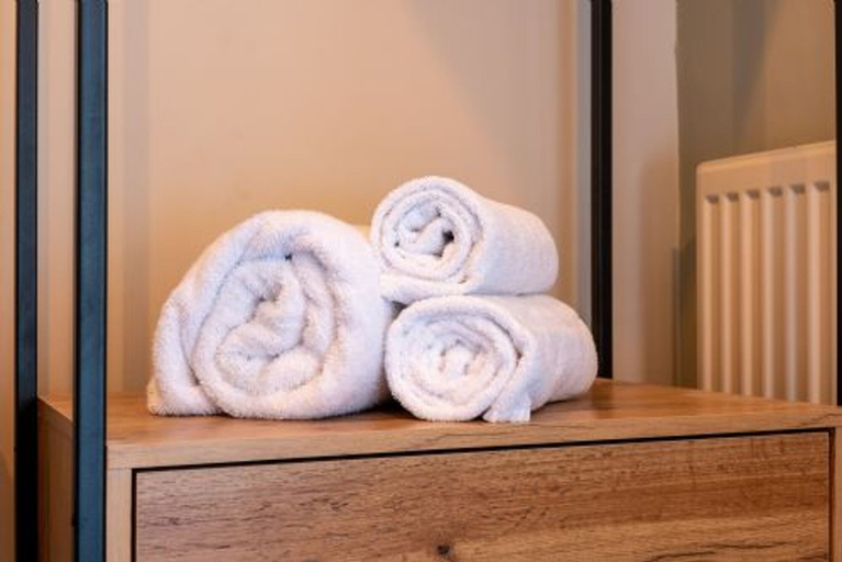 Room 4, Host Stay Woodroffe Arms Hope Double Room 3, Derbyshire