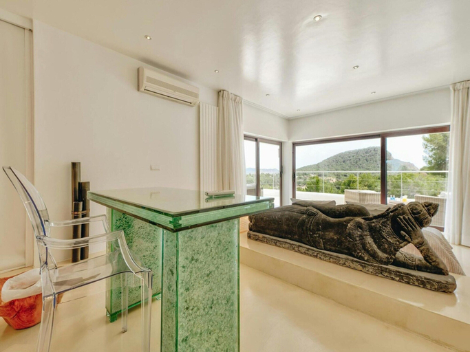 Reception, Holiday Home With Stunning Infinity Pool, Baleares