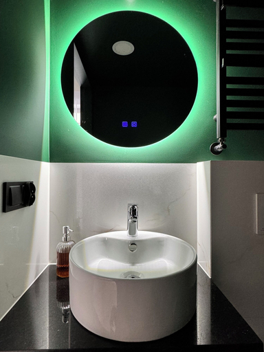 Bathroom 11