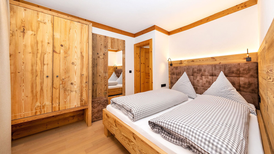 Room 4, Landhaus Simone - Alpenfeuer Joker Card, Zell am See