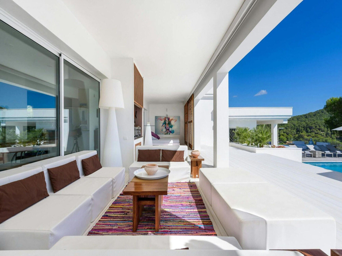 View from property 5, Magnificent Holiday Home With View, Madrid