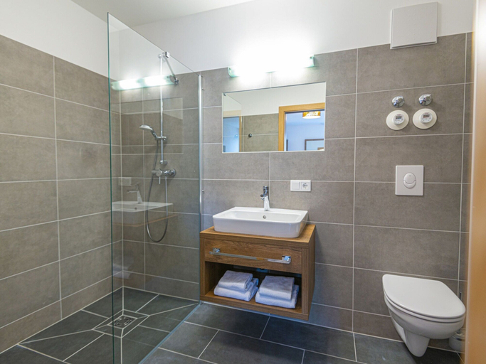 Bathroom 4, Apartment Near Schlossalmbahn I Lift, Sankt Johann im Pongau