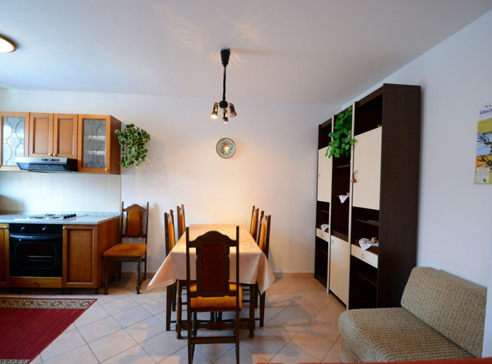 Private kitchen 4, Apartment With Scenic View, Poreč
