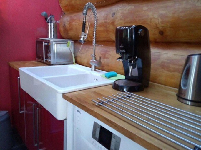 Private kitchen 5, Spacious Holiday Home With Internet, Semily