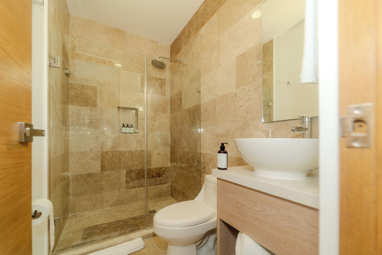 Bathroom 4, Town Tower by Casago, Cozumel