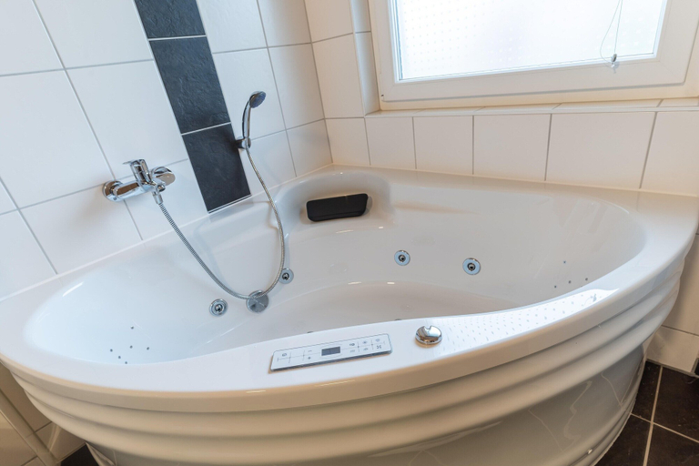Bathroom 3, Holiday Home by North Sea With Sauna, Dithmarschen