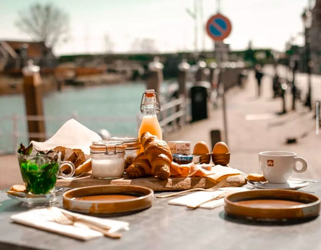 Food & Drinks 5, Het Wapen in Willemstad, Moerdijk