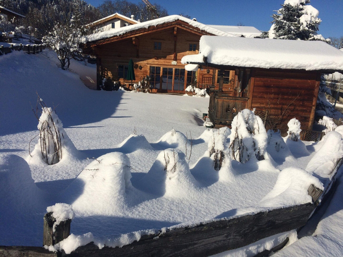 Exterior 4, Exclusive Chalet in Kitzbuhel, Kitzbühel