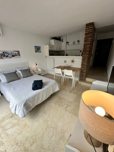 Living room 5, Studio in Estepona Near Sandy Beach, Málaga