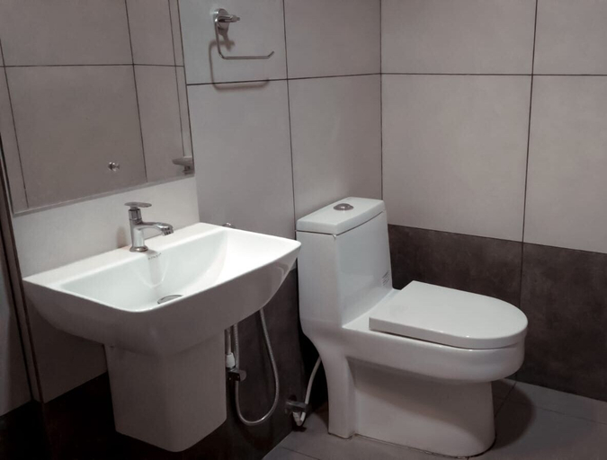Bathroom 3, Casa Wyna family Ayur center, Wayanad
