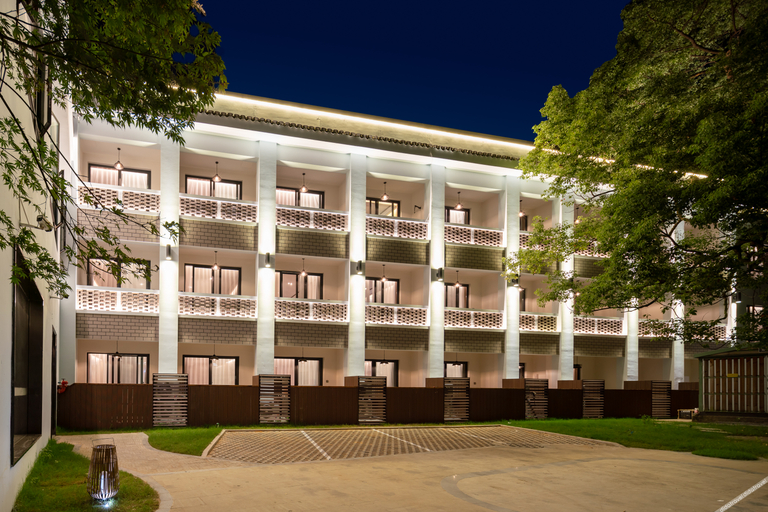 Exterior & Views 1, Nostalgia Hotel (West lake Hangzhou), Hangzhou