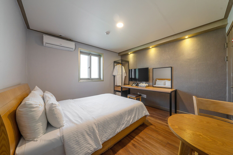 Bedroom 3, thestayhotel, Gapyeong