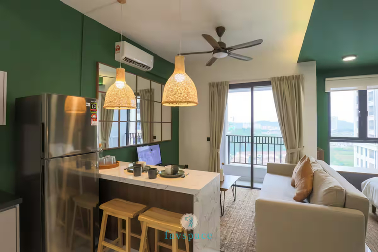 Equine Residence (Peaceful studio w Pool for 3 Pax | Seri Kembangan), Seri Kembangan
