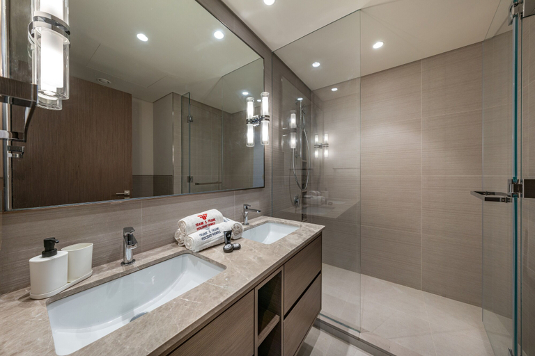 Bathroom 3, Skyline Majesty - Burj Khalifa and Fountain views, Dubai