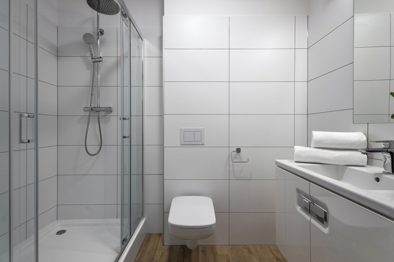 Bathroom 3, Aparthotel Solskiego 44 Wrocław, Środa Śląska