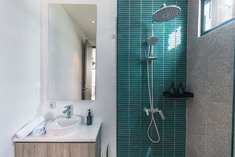Bathroom 3, Greenforest Anahata 4 Star Hotel, Badung
