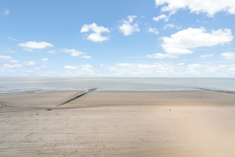 Beach, Apartment in Blankenberge With Sea Views, West-Vlaanderen