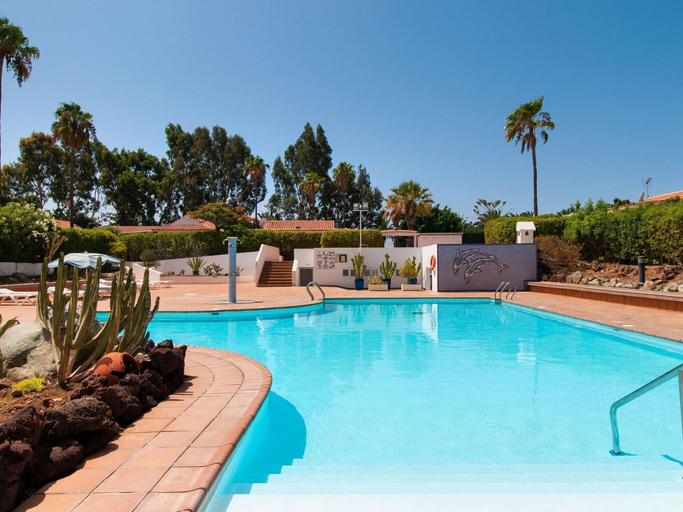 Pool 1, Central Bungalow With Communal Pool in Maspalomas, Las Palmas