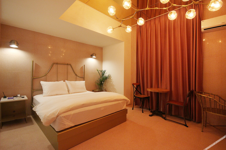 Bedroom 4, Daegu Italian Summer, Buk