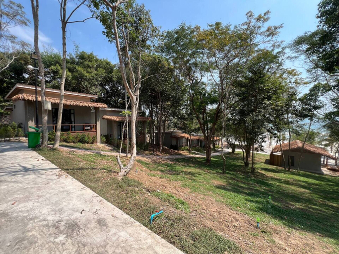 Exterior & Views 2, Mad Monkey Koh Sdach, Kiri Sakor