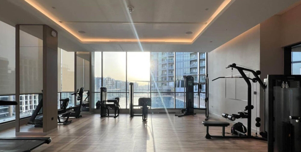 Room 5, Manzil - Lux 1BR Near Downtown With Skyline Views, Dubai