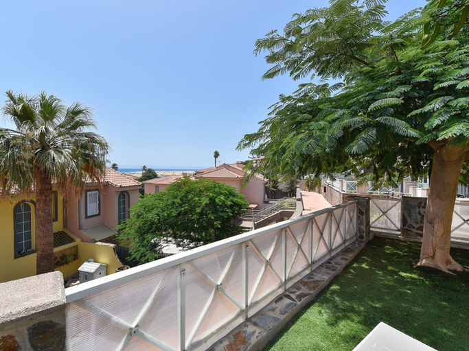 Exterior 2, Belvilla by OYO Chalet Santa Ana 15, Las Palmas