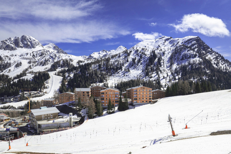 Snow and ski sports 4, Superior Lodge With Balcony, Hermagor