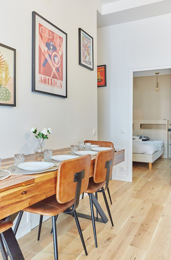 Dining 4, Superb AC Loft 3 bdr - Paris Pere Lachaise, Paris