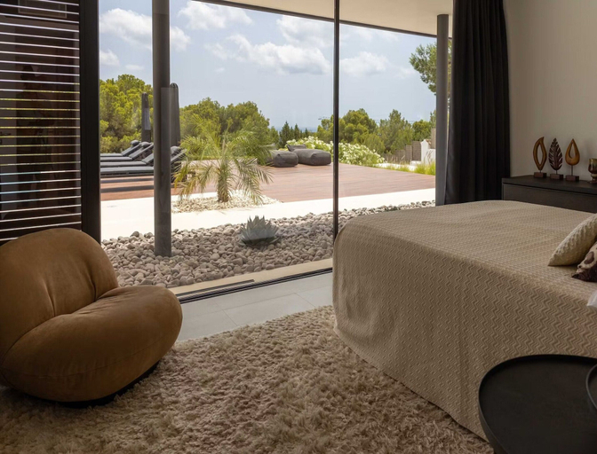 Room 4, Amazing Villa With Infinity Pool, Baleares