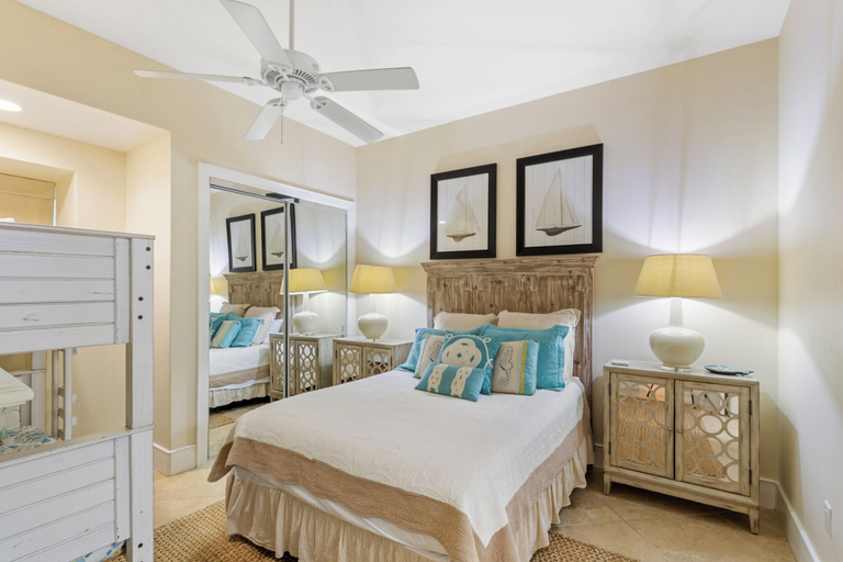 Bedroom 3, Turquoise Place 2205 C, Baldwin