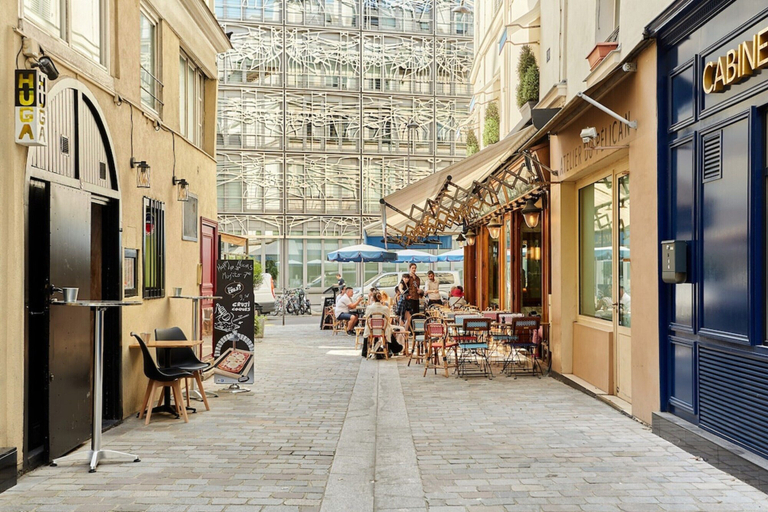Outdoor dining, Magnificent New Studio Louvre Palais Royal, Paris