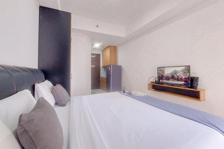 Bedroom 2, Comfy and Strategic Studio at Pacific Garden Alam Sutera Apartment By Travelio, Tangerang