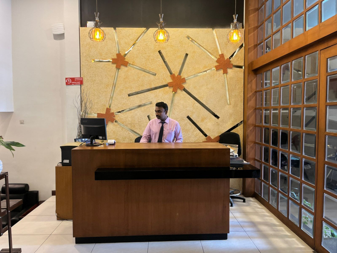 Public Area, Hotel Pearl Palace, Ernakulam
