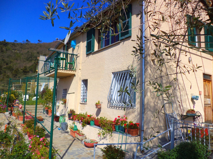 Exterior 5, Small House in the Hills for Beautiful Walks Near the Sea, Savona