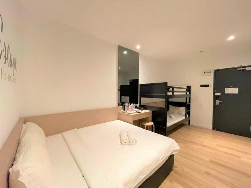 Others 3, VICTORIA STATION HOTEL (M) SDN.BHD., Malacca City