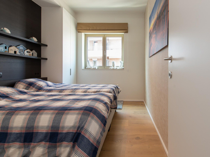 Room 4, Apartment in Ostend With Terrace, West-Vlaanderen