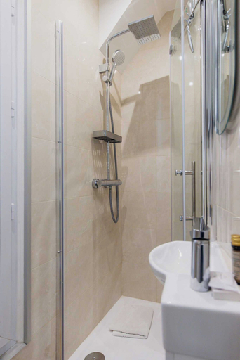 Bathroom 4, Cosy and chic apartment - 1BD/4P - Auteuil, Paris