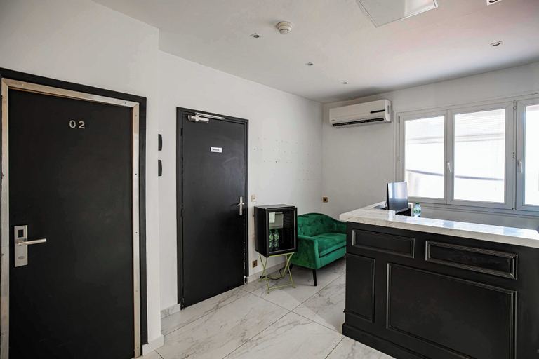 Interior 3, Hotel Avaton - Single Bedroom - Cannes Palais, Alpes-Maritimes