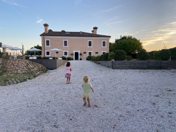 Exterior 4, Manor in Marche With Pool & Near Adriatic Beaches, Ancona