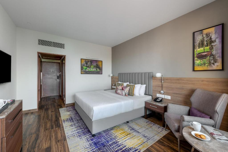 Bedroom 5, Vivanta Mangalore, Old Port Road, Dakshina Kannada