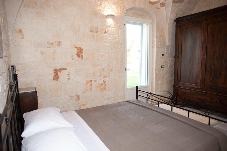 Room 3, Tower House in Puglia With Pool and Coast Views, Bari