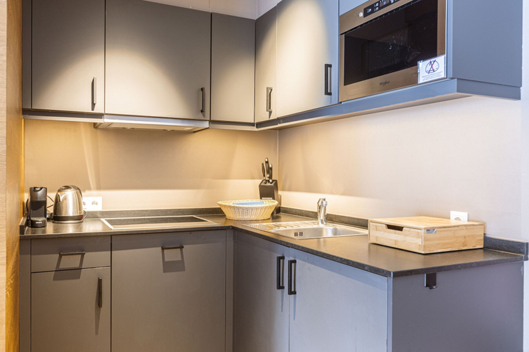 Private kitchen, Premium apartment with garden (No Deposit), Reutte