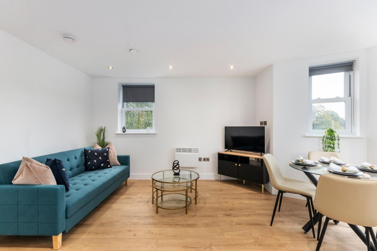 Others 4, Leatherhead, Surrey