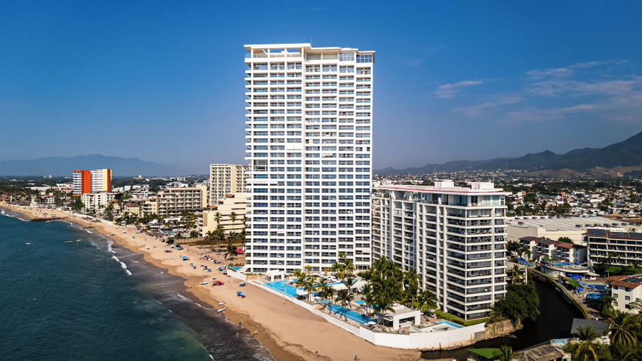 Exterior & Views 2, Oceanfront 1BR with Balcony & Pool, Puerto Vallarta